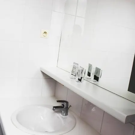 Hotel Montovani 2*